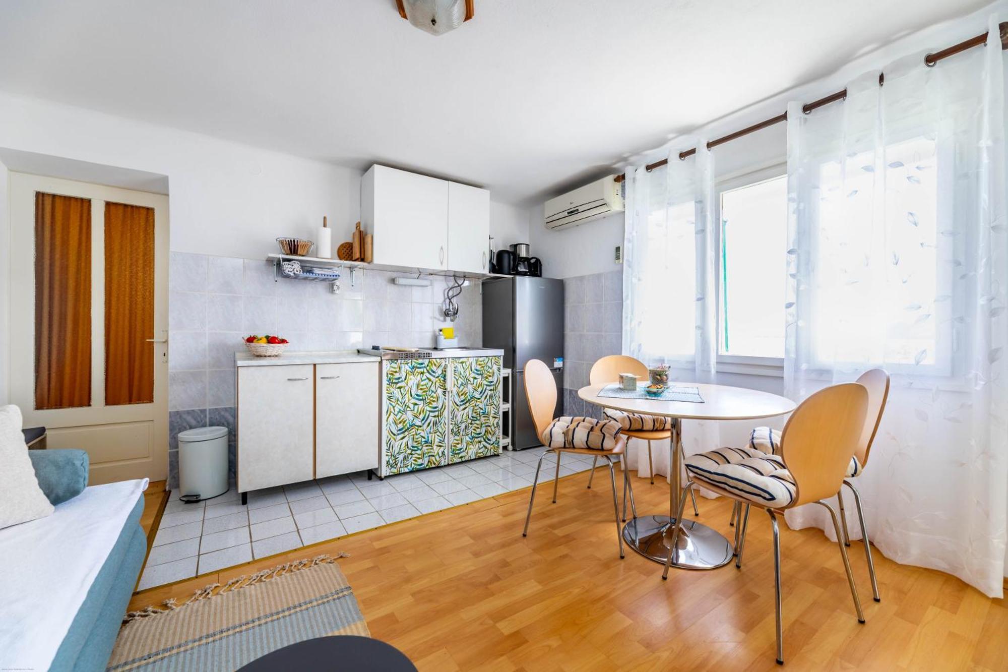 Apartments Katarina บัชกา ภายนอก รูปภาพ